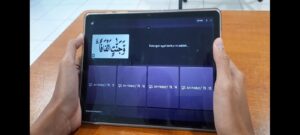 Satu Bahasa Dalam Balutan Layar Jumat Pagi